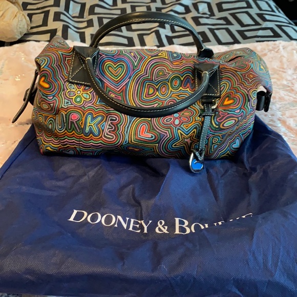 Dooney and bourse bag - Picture 2 of 11